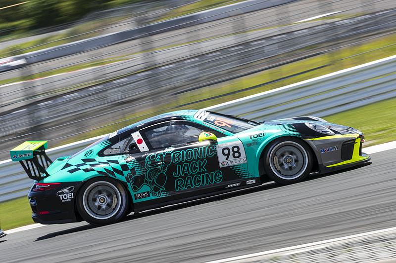 晴天に恵まれた16日にPCCJ第8戦を実施