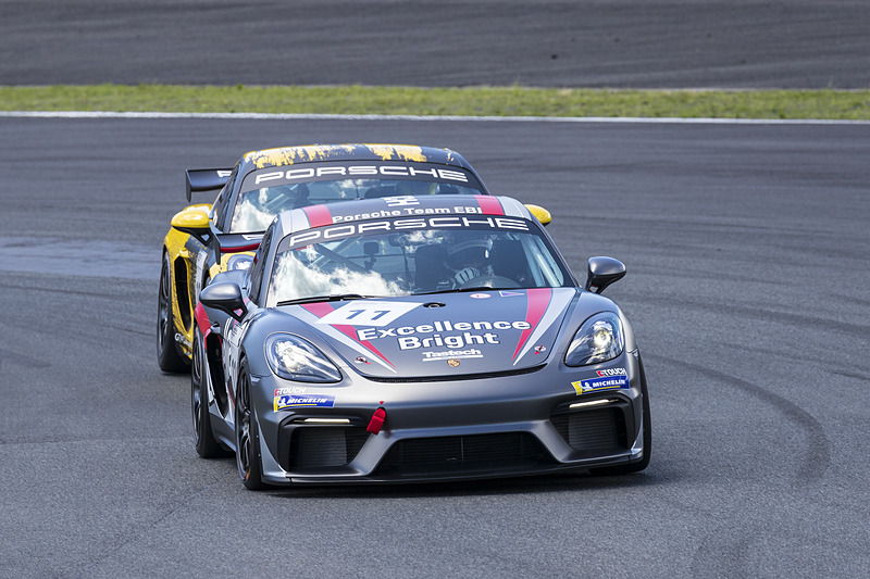 718 ケイマン GT4 クラブスポーツがデビュー