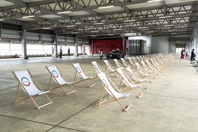 ピットビル3階に設けられた休憩スペース