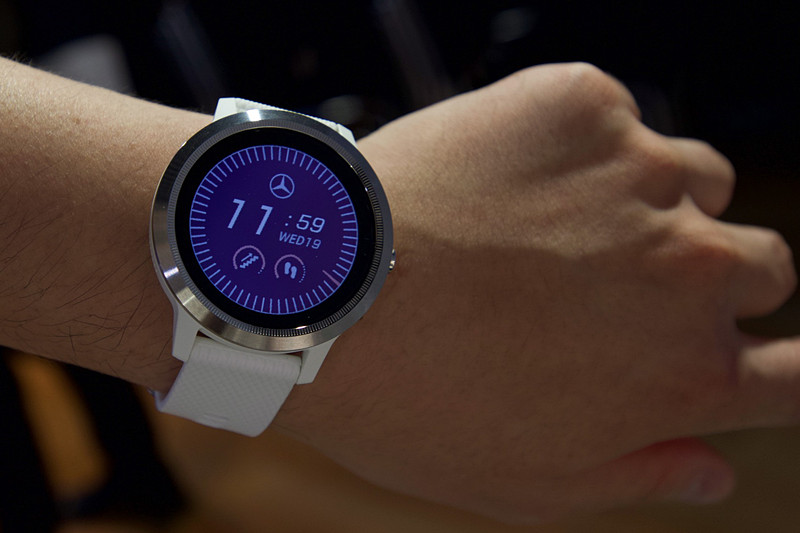 「エナジャイジング コンフォート」はGarmin製スマートウォッチと連動し、ドライバーの状態に応じたモードの提案なども可能