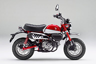 ホンダ、「モンキー125」に遊び心を刺激する新色「パールグリッター