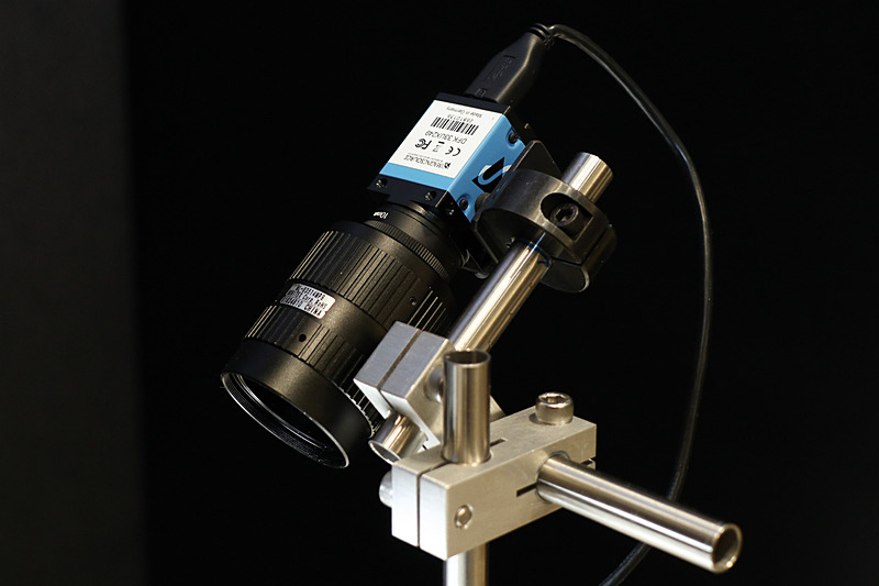 USB 3.0で接続されたカメラでAOIを実施