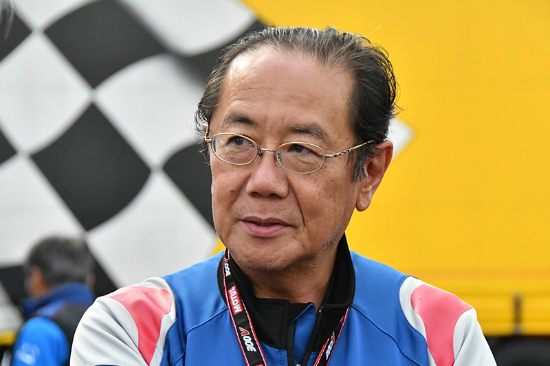 スバルテクニカインターナショナル株式会社 代表取締役社長 平岡泰雄氏。ニュルブルクリンク到着後、すぐに話をうかがった