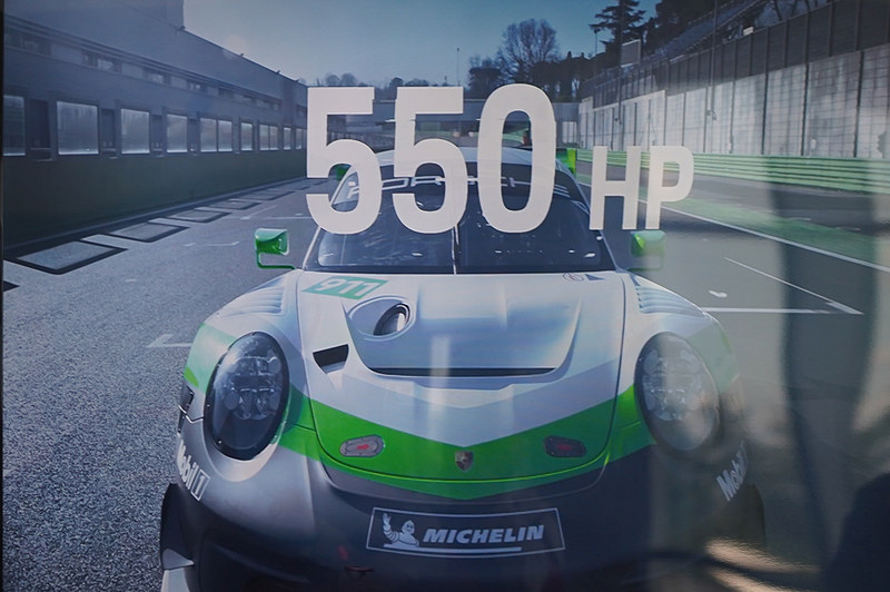 FIA-GT3の車両で争われる最上位クラスのSP9に、ポルシェは2019年型のPorsche 911 GT3 Rを投入