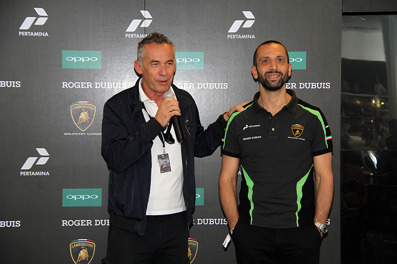 会場にはアウトモビリ・ランボルギーニ 研究・開発部門 取締役のマウリツィオ・レッジャーニ氏も訪れた