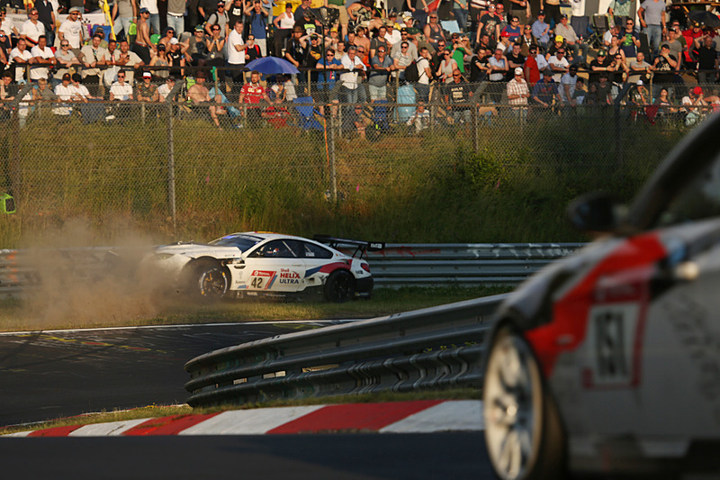 クラッシュによる処理に追われる