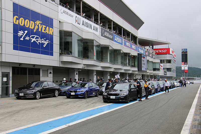 市販状態のBMW Mモデルだが、プロの運転でサーキット走行にも対応する高いポテンシャルを披露した