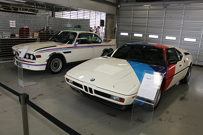「BMW 3.0 CSL」（左）と「BMW M1」