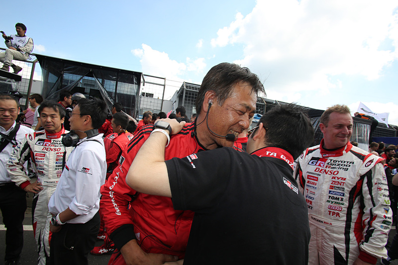 24時間レースの最後は誰もが楽しく終えられる