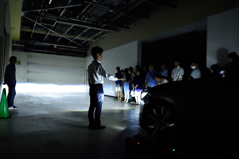 数多くあるマツダの安全装備の一部も紹介されていた。「ALH（アダプティブLEDヘッドライト）」が実際にどのように機能するのか、そして「360°モニター」の使い勝手などを体験できる