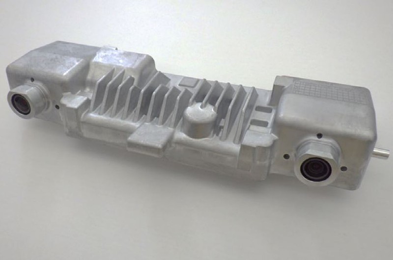 夜間の歩行者検知機能を有したステレオカメラ