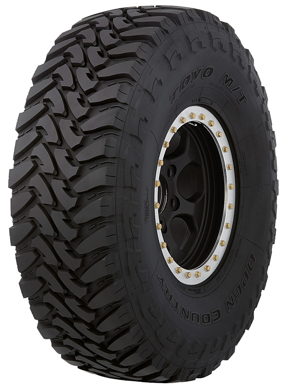 使用タイヤ「OPEN COUNTRY M/T-R」（サイズ：37×13.50 R17）