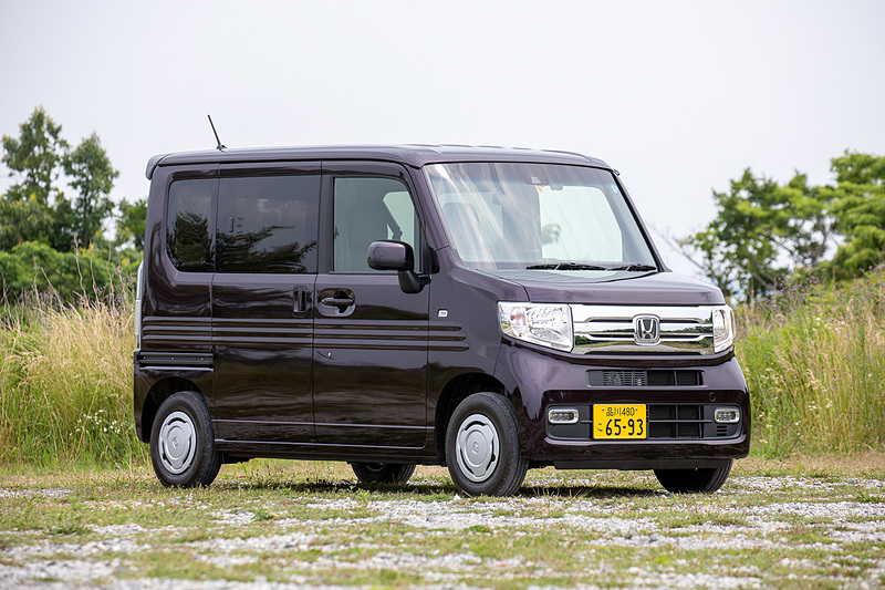 N-VAN +STYLE COOL Honda SENSINGのFF CVTモデル