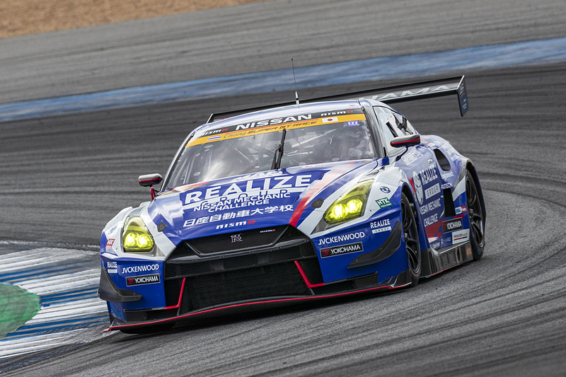 2位になった56号車 リアライズ 日産自動車大学校 GT-R（平峰一貴/サッシャ・フェネストラズ組、YH）