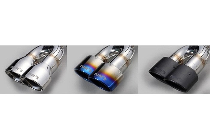 テールカッターはスタンダードなステンレス、レーシーなチタン、重厚なテイストのカーボンの3種類を設定