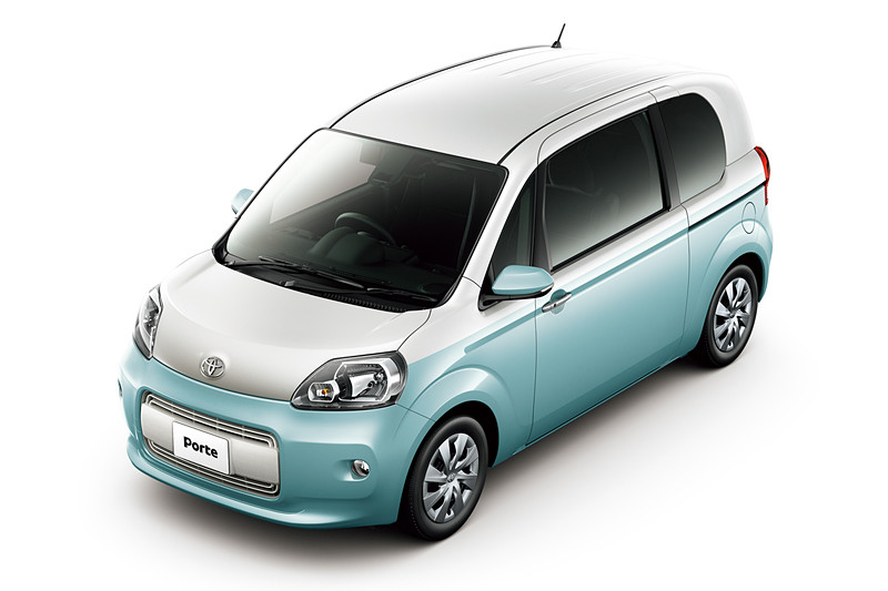 「ポルテ F」（ボディカラー：アッシュグレー×アクアブルーメタリック）