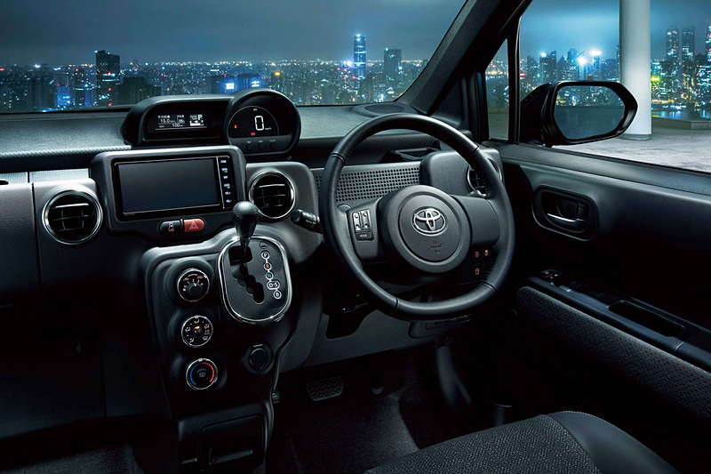 スペイド 特別仕様車 F“Noble collection”のインテリア