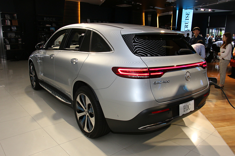 2020年春にデリバリーを予定する「EQC 400 4MATIC」（1080万円）