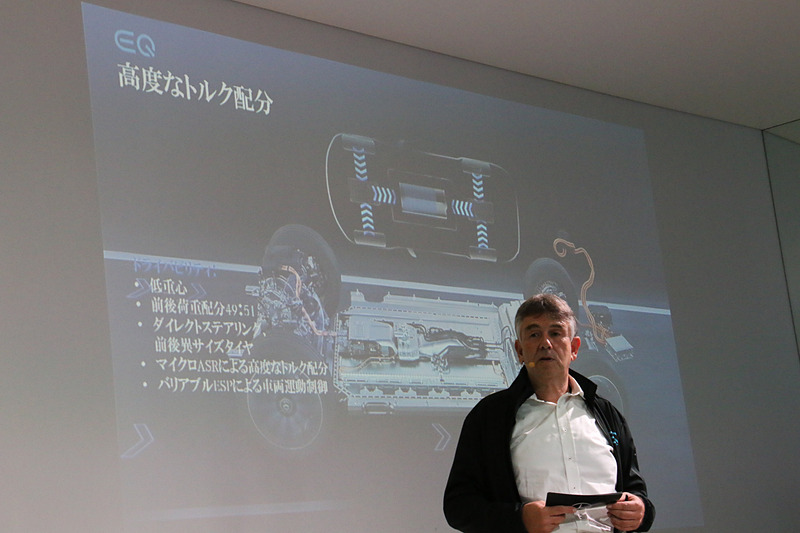 前後にモーターを配置する2モーター方式と高度なトルク配分などにより、スポーティでありながら安定感の高い走行性能を手に入れている