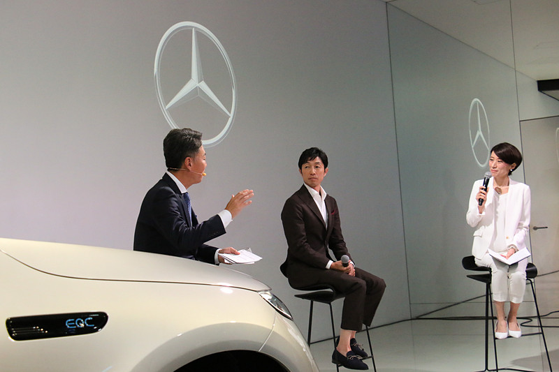 新たにメルセデス・ベンツのブランド・アンバサダーに就任した武豊さんとトークセッションを実施