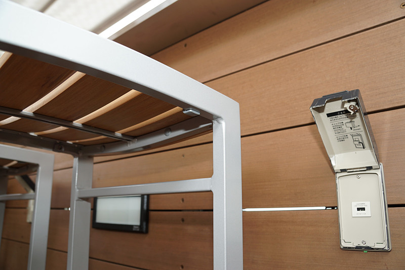 AC100Vコンセントなどの用意もある