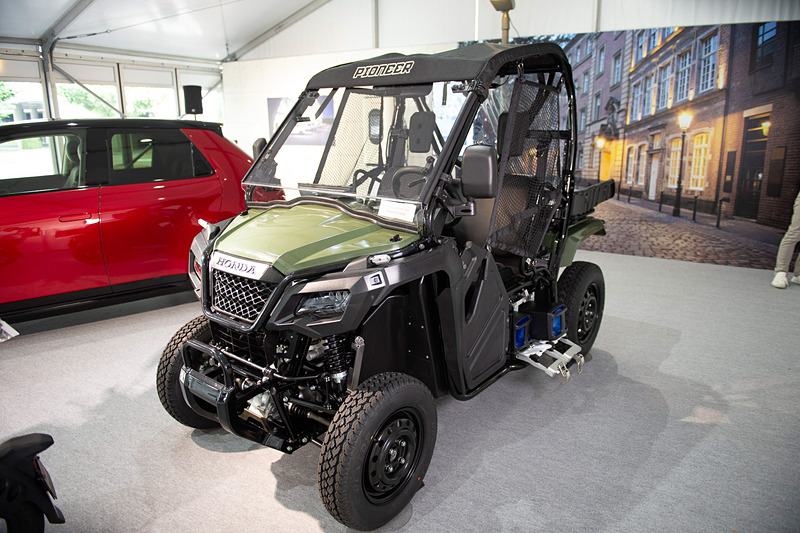Honda eをはじめ、会場ではさまざまなモビリティが展示された