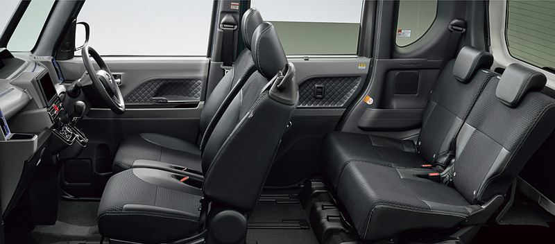 タント カスタム Xのシート