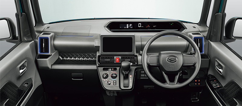 タント カスタム Lのインパネ