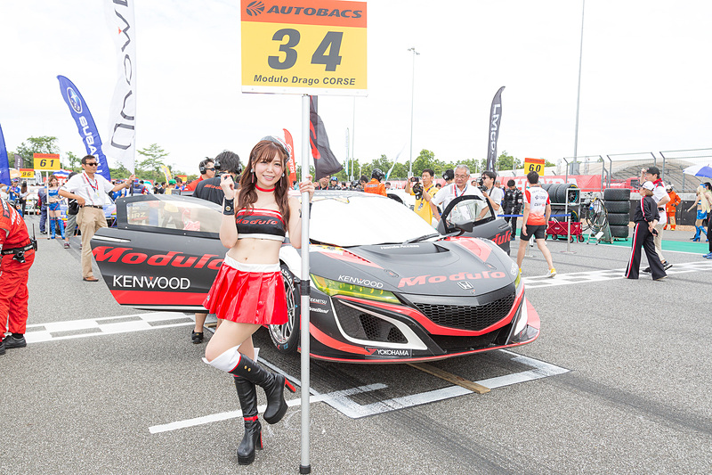 “こちゃまる”の愛称を持つ水瀬琴音さんは34号車を担当