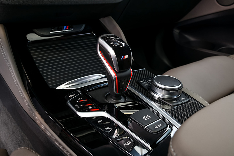 X4 M コンペティションのインテリア