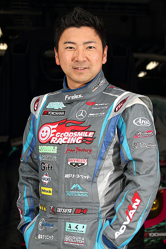 谷口信輝選手（左）と片岡龍也選手（右）は小林可夢偉選手とグッドスマイルレーシングから今年も参戦