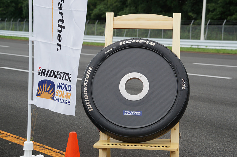 ブリヂストンは低燃費タイヤ「ECOPIA with ologic」を各チームに提供する