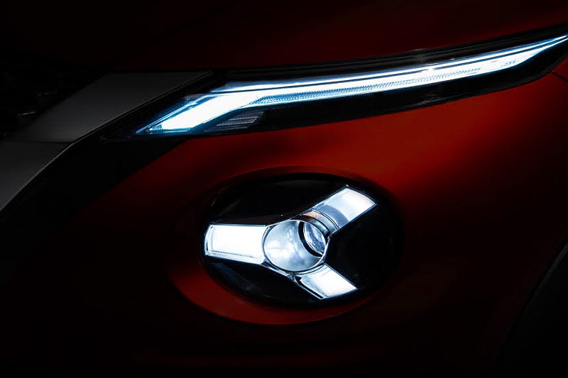 新型モデルのティザー写真