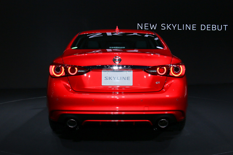 ボディサイズは4810×1820×1440mm（全長×全幅×全高）、ホイールベースは2850mm