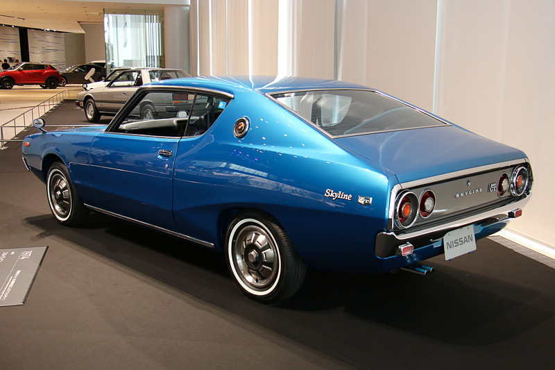 「4代目スカイライン ハードトップ 2000GT」（1974年）