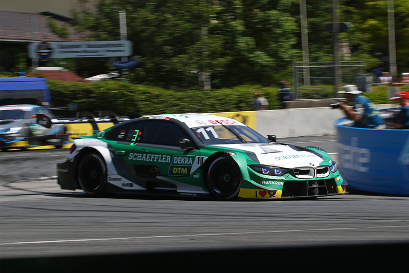 レース中盤3位を走行するマルコ・ウィットマン