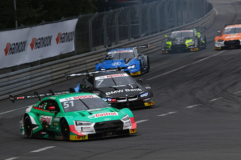 一時ブルーノ・スペングラーの前に出るニコ・ミューラー（No.51）