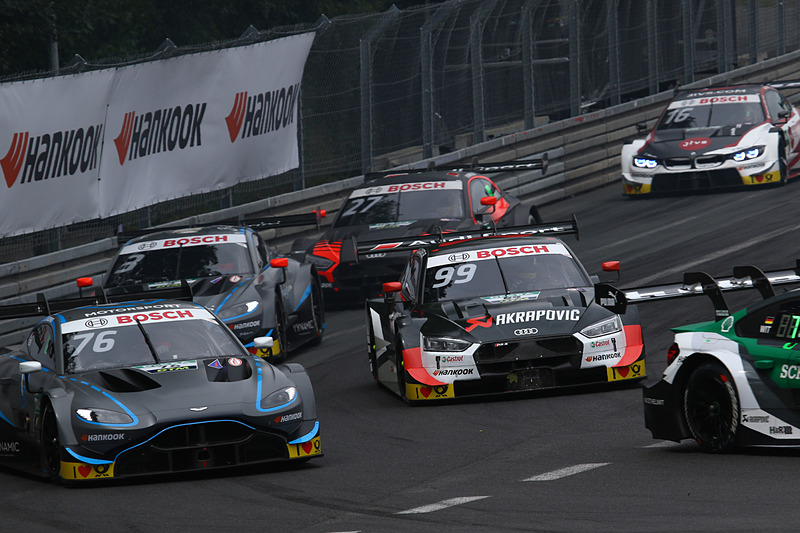 順位を上げるマイク・ロッケンフェラー（No.99）