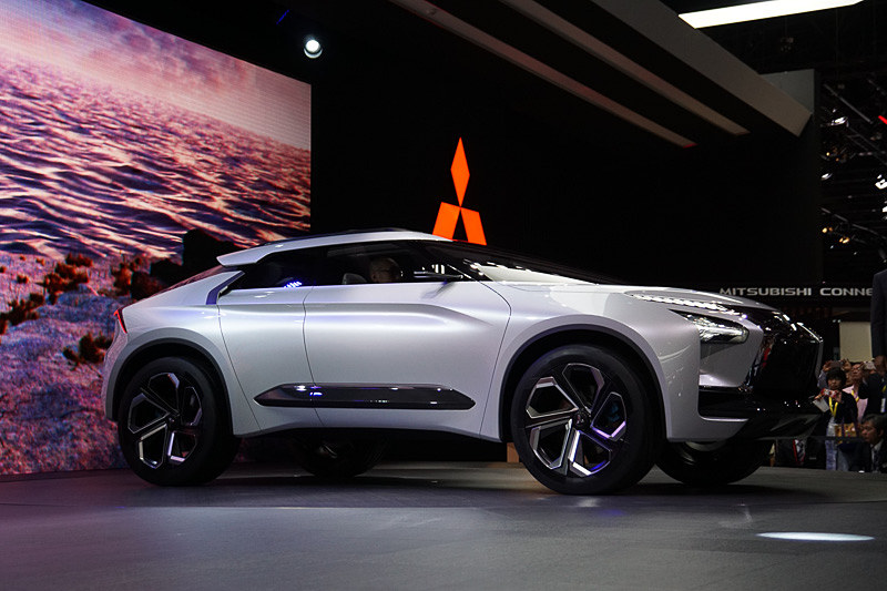 電動SUVコンセプトカー「MITSUBISHI e-EVOLUTION CONCEPT」