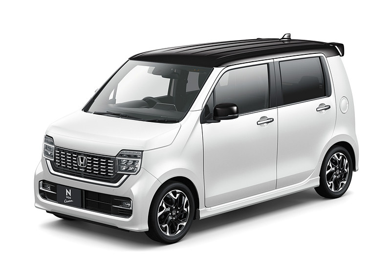 「プラチナホワイト・パール＆ブラック」