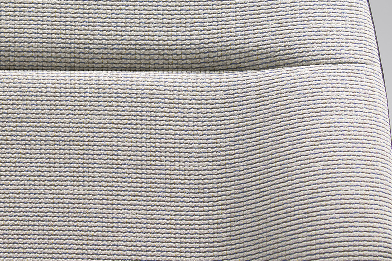 N-WGNのシート表皮は全車ジャージ。背面はトリコットを採用する