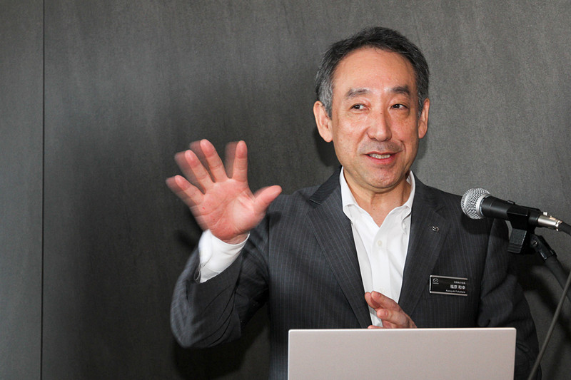 マツダ株式会社 常務執行役員 国内営業担当の福原和幸氏が登壇