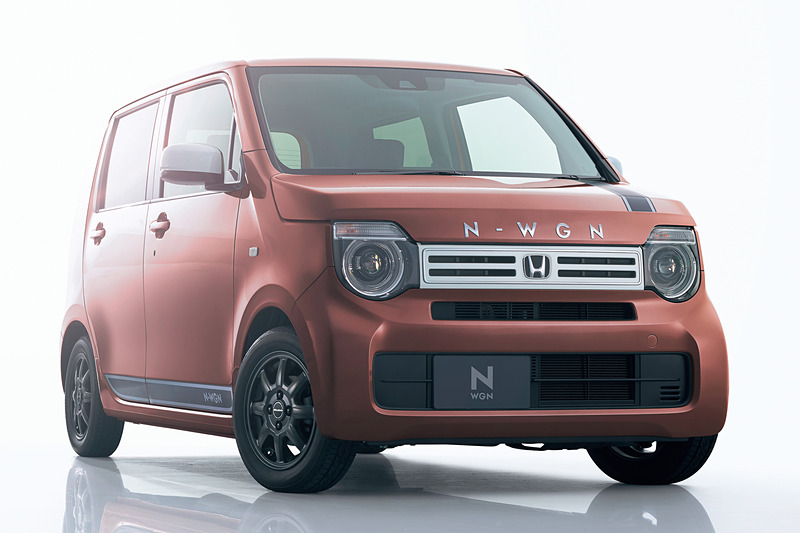 「N-WGN」向け「カジュアル リラックス」コーディネートの純正アクセサリー装着イメージ