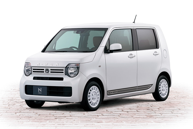 N-WGN向け「シンプル リラックス」コーディネートの純正アクセサリー装着イメージ