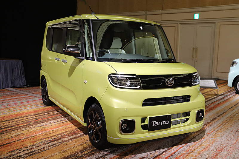 日本で発売された新型「タント」