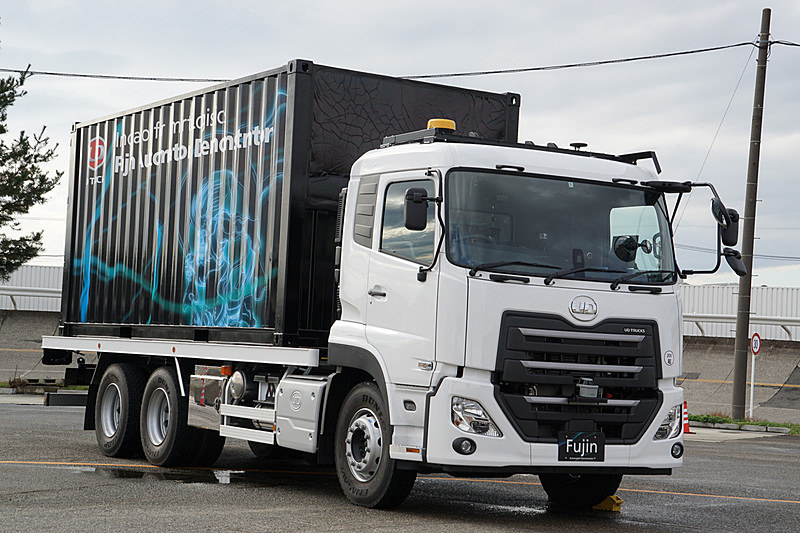 レベル4自動運転技術を搭載したUDトラックスの車両（参考写真）