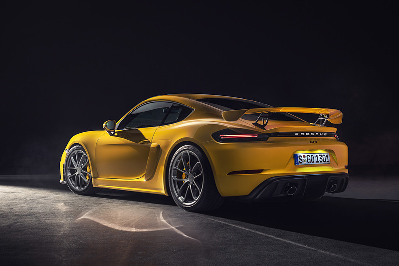 718 ケイマン GT4