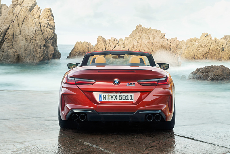 ボディサイズは4867×1907×1353mm（全長×全幅×全高）、ホイールベースは2827mm、車両重量は2010kg（いずれもヨーロッパ仕様値）