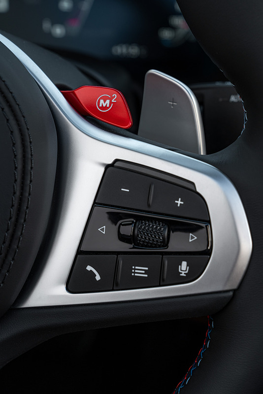 新型「M8」から採用されている「Mボタン」も設定される