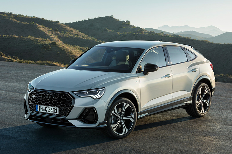 パワートレーンは、ヨーロッパでの発売時には最高出力169kW（230HP）を発生する「2.0 TFSI」と、最高出力110kW（150HP）を発生する「2.0 TDI」をラインアップ。その後、MTモデルや48Vマイルドハイブリッドモデルなどを追加予定